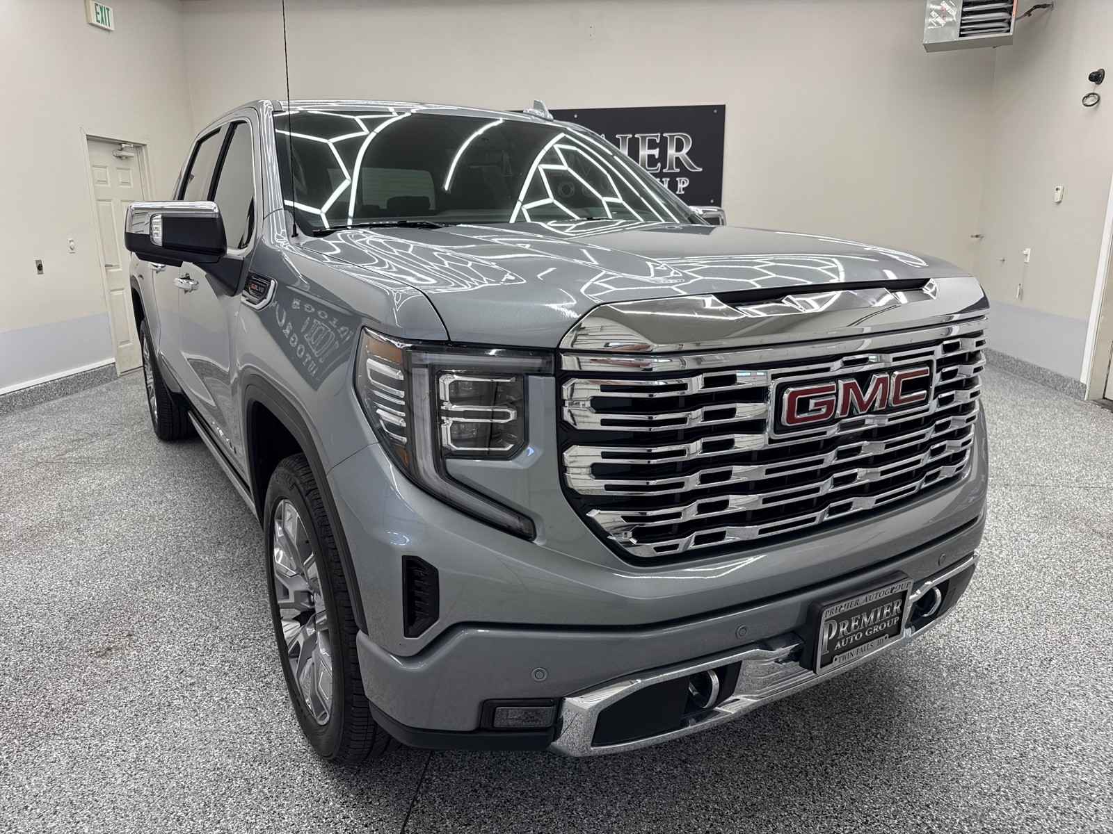 2024 GMC Sierra 1500 Denali Denali's photo