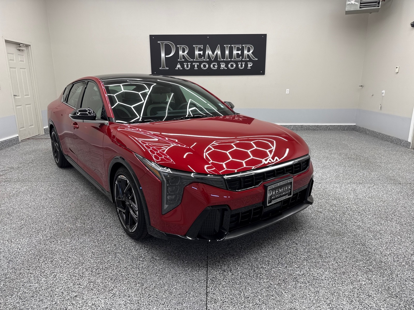 2025 Kia K4 GT-Line's photo