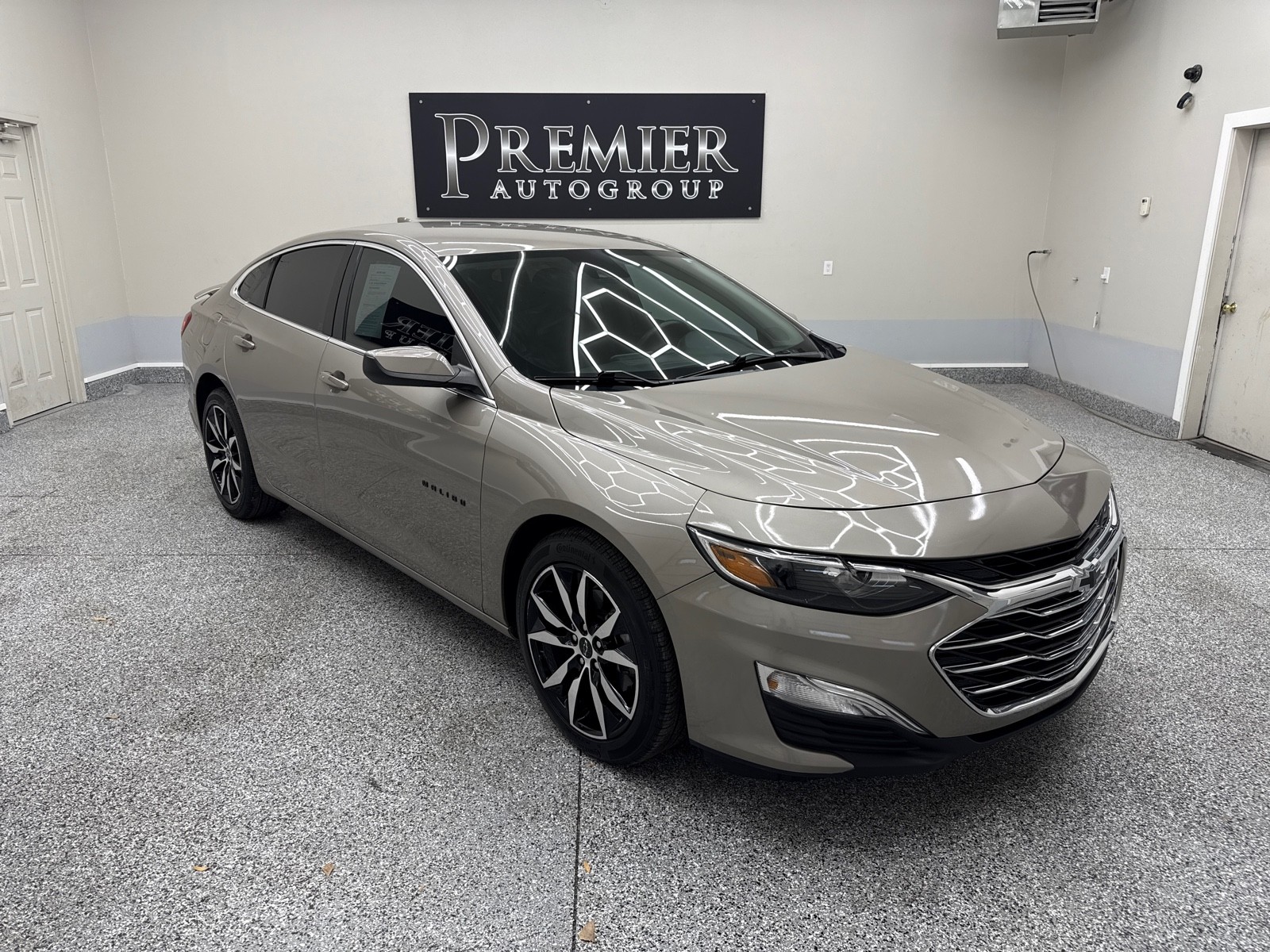 2024 Chevrolet Malibu RS's photo